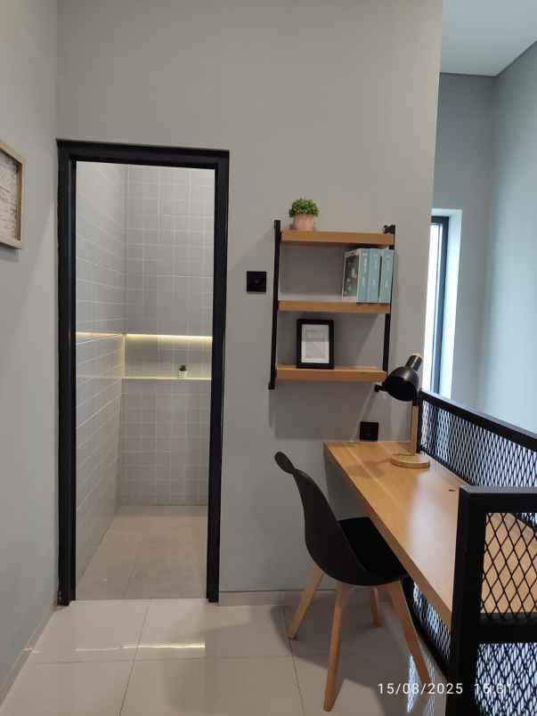 dijual rumah jl h asmawi