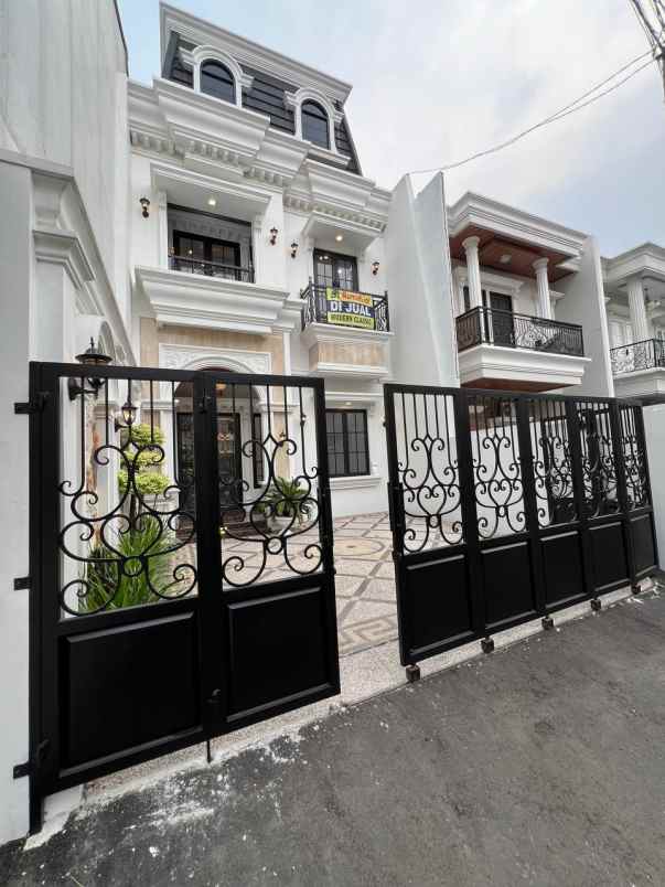 dijual rumah jl jagakarsa cilandak