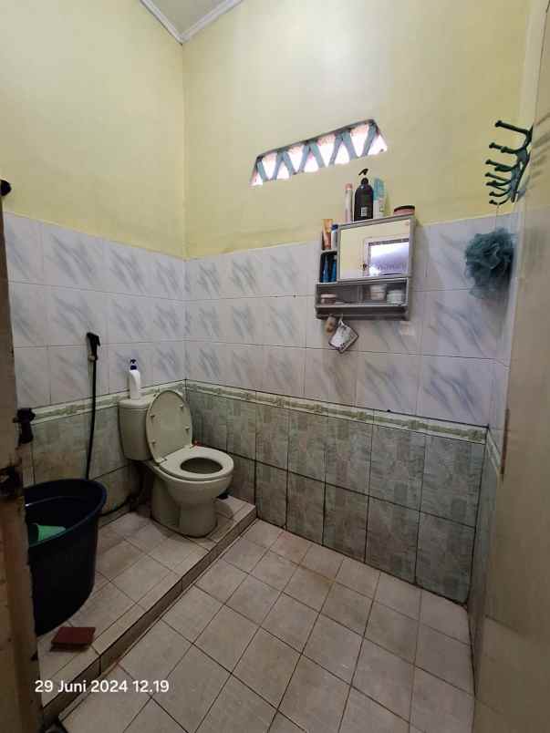 dijual rumah jl jasa