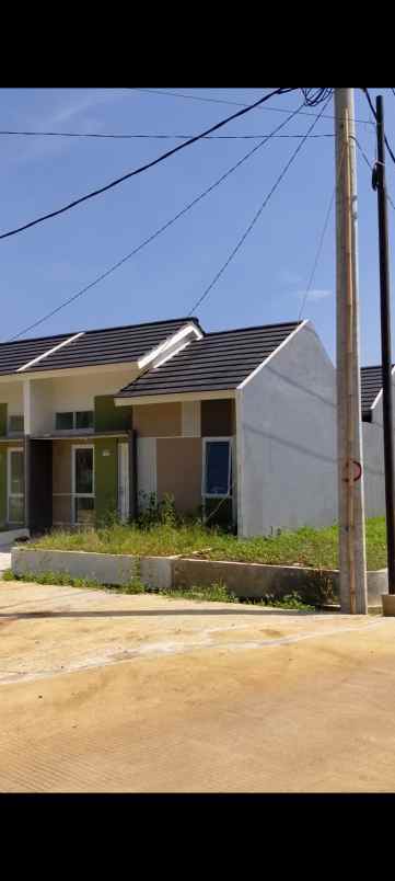 dijual rumah jl kapten dasuki bakri