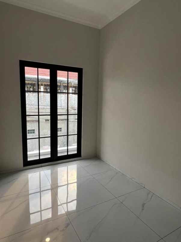 dijual rumah jl kembar kota bandung