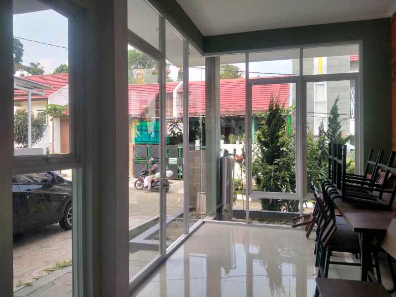 dijual rumah jl kolonel masturi