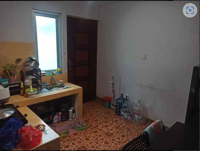 dijual rumah jl kramat