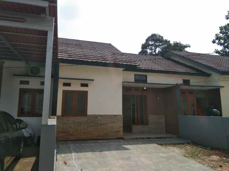 dijual rumah jl mandor tajir pamulang depok