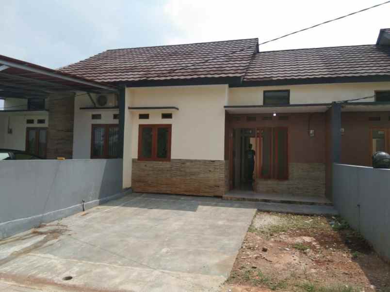 dijual rumah jl mandor tajir pamulang depok