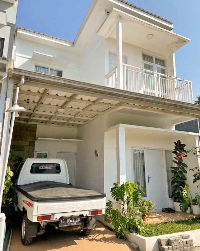 dijual rumah jl mangunkarso no 48 toyoresmi