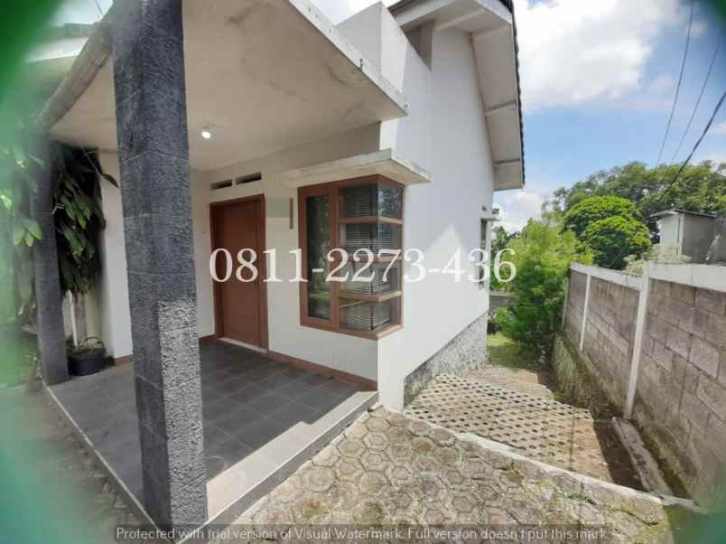 dijual rumah jl mekarwangi