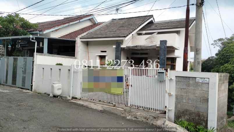 dijual rumah jl mekarwangi