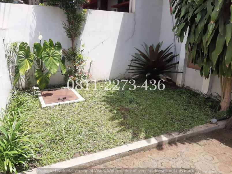 dijual rumah jl mekarwangi