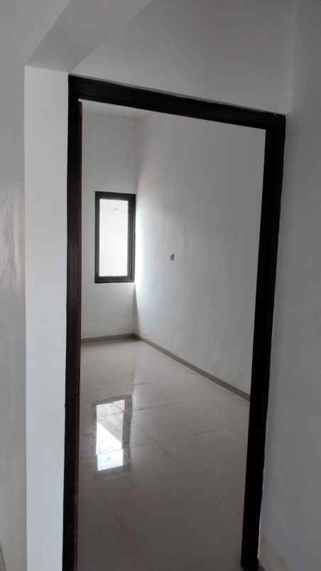 dijual rumah jl panyileukan cipadung