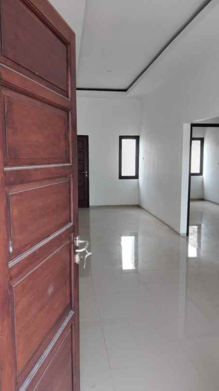 dijual rumah jl panyileukan cipadung