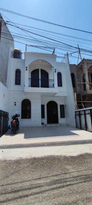 dijual rumah jl pasir salam buah batu