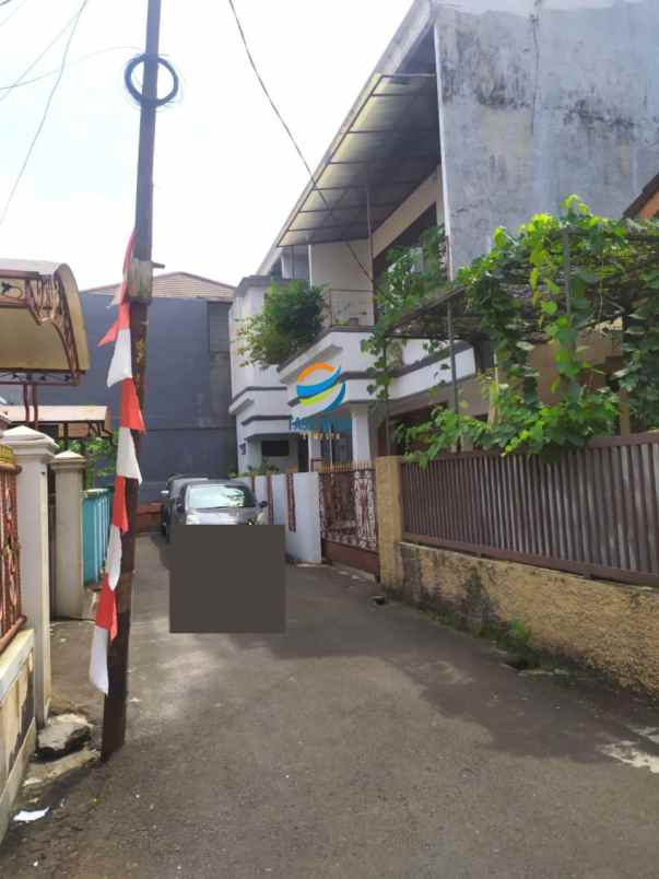 dijual rumah jl pondok bambu asri duren