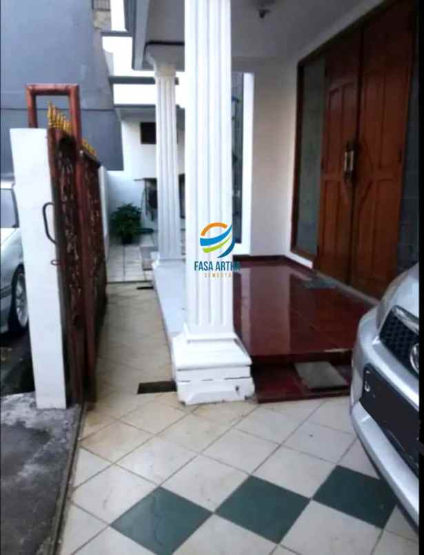 dijual rumah jl pondok bambu asri duren