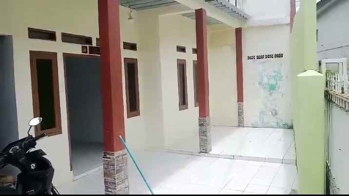 dijual rumah jl pondok kopi duren sawit