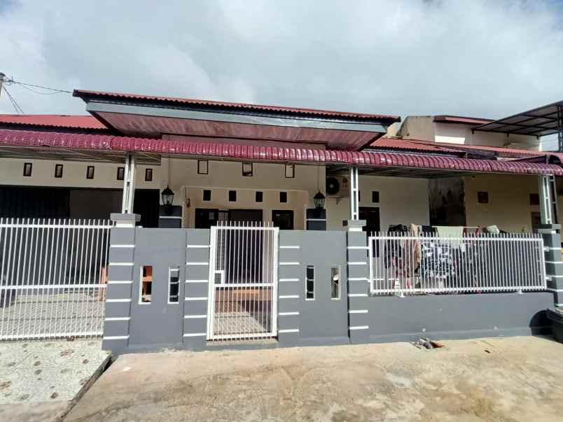 dijual rumah jl purwodadi