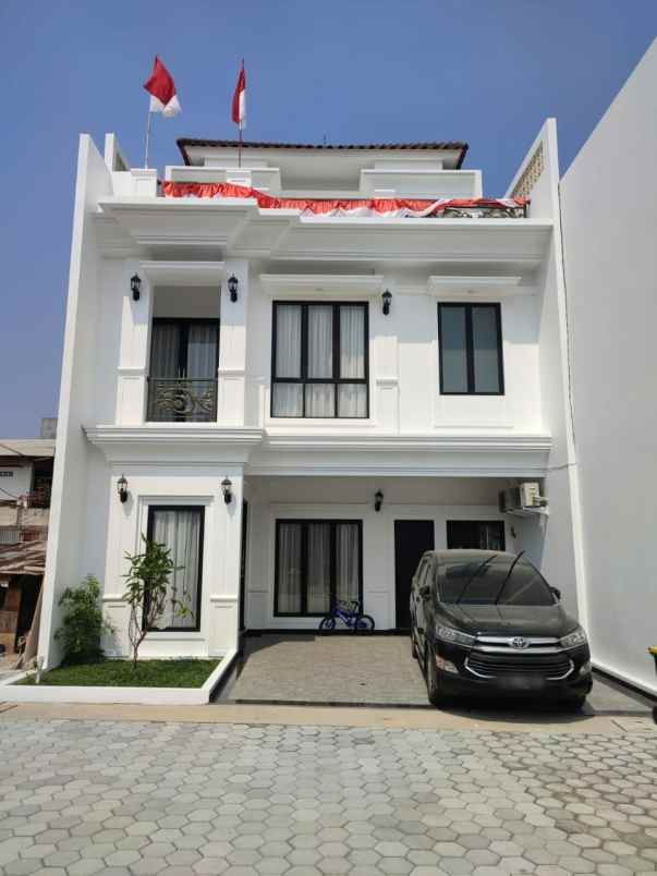 dijual rumah jl rawamangun jakarta timur