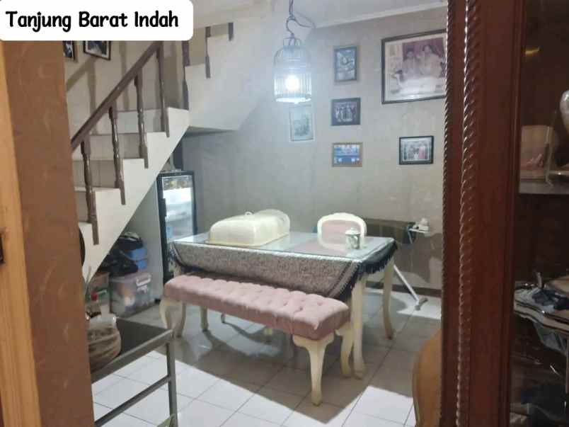 dijual rumah jl raya tanjung barat
