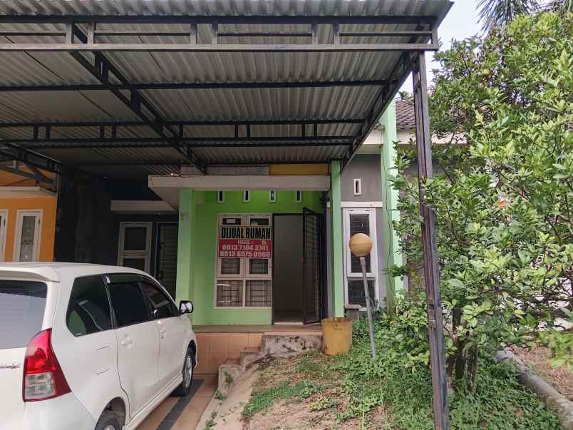 dijual rumah jl sersan anwar bay