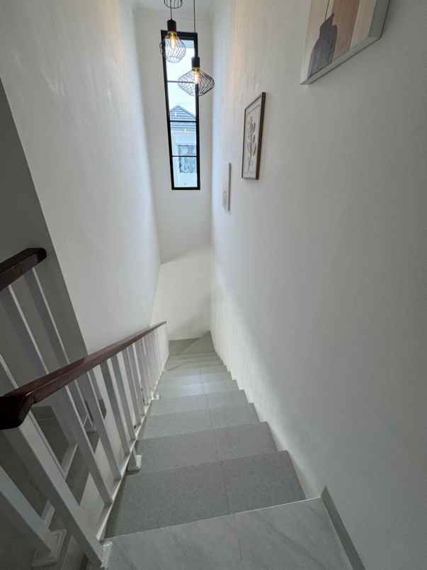 dijual rumah jl tamangapa raya