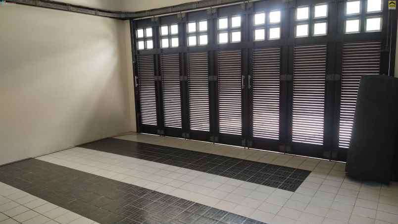 dijual rumah jl tb simatupang