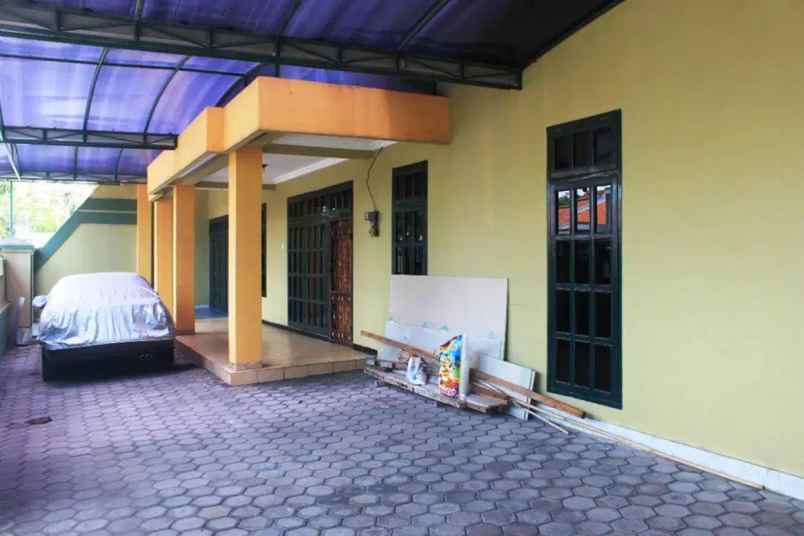 dijual rumah jl tenggilis timur kec