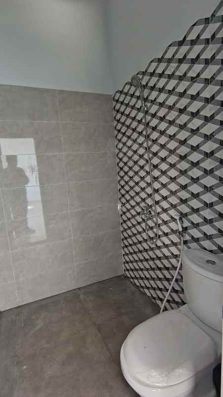 dijual rumah jl untung suropati