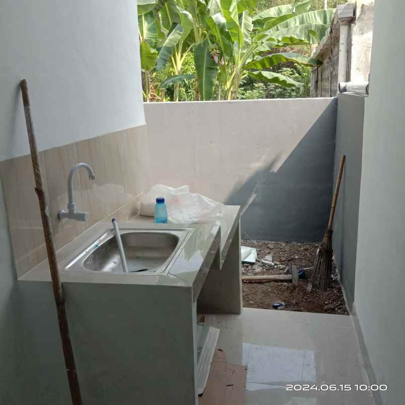 dijual rumah jl wates km 11 argosari