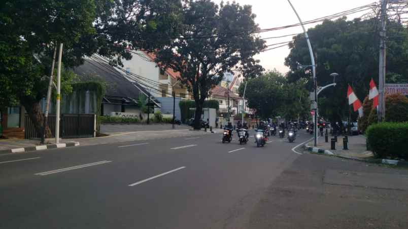 dijual rumah jl wijaya 1 petogogan