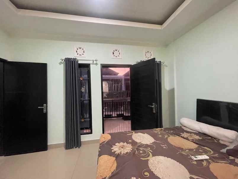 dijual rumah jln besakih