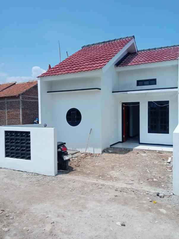 dijual rumah jln bojongwaru leuwidulang