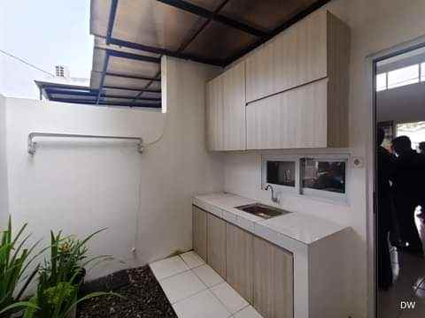 dijual rumah jln ciwaru tenjo