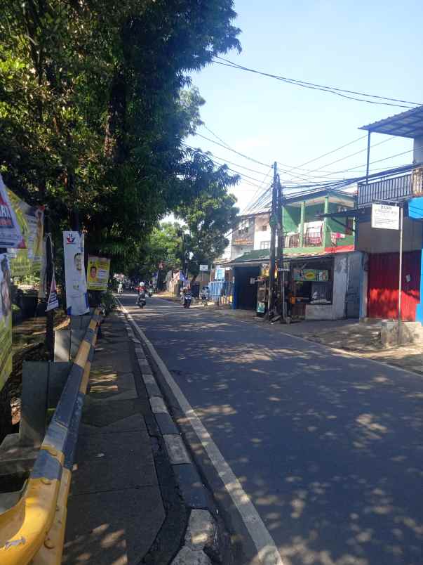 dijual rumah jln h simang jagakarsa