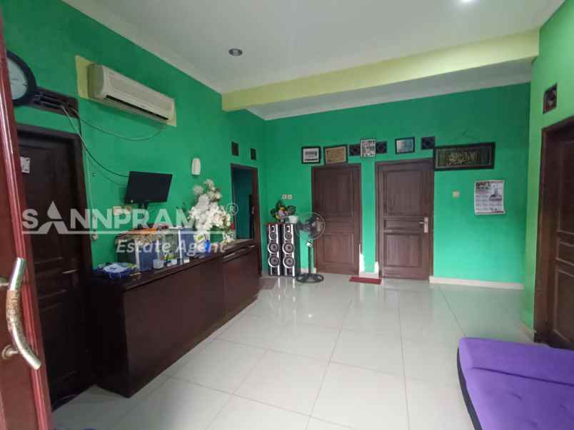 dijual rumah jln raya nangerang tajur