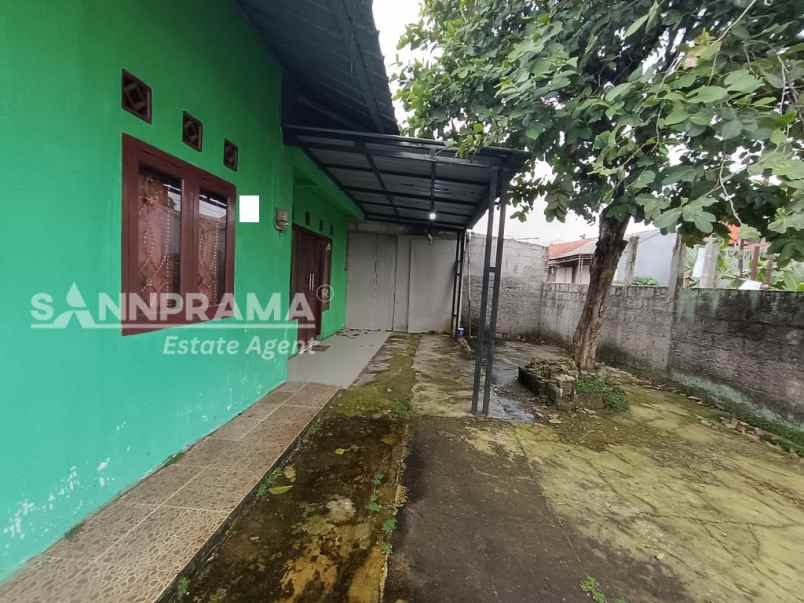 dijual rumah jln raya nangerang tajur