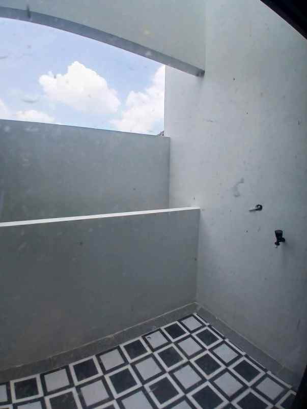 dijual rumah kalimulya depok