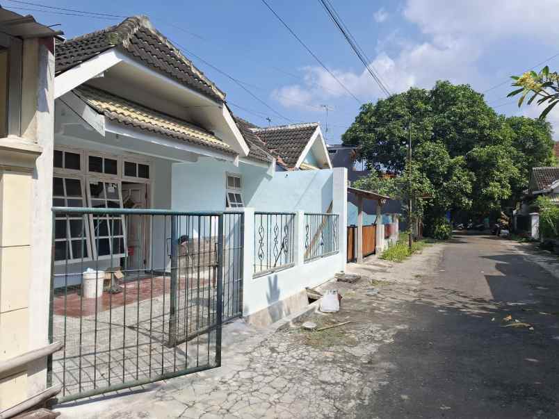 dijual rumah kaliwates