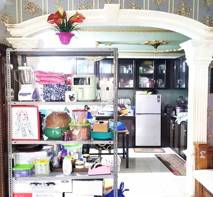 dijual rumah kampung rawa