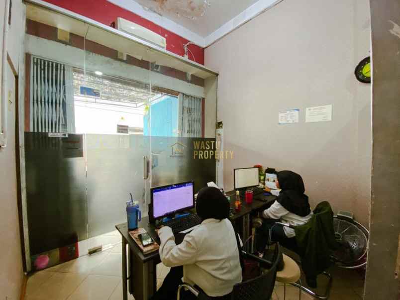 dijual rumah kantor fully furnish di seturan