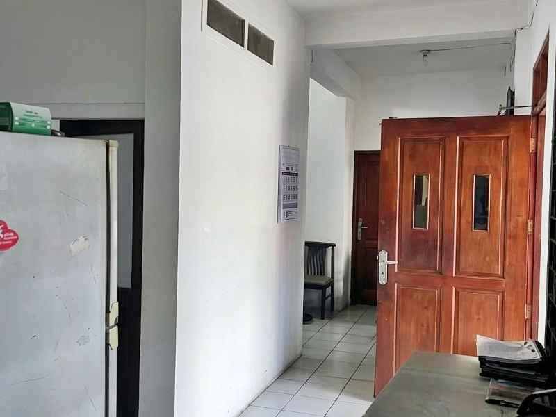 dijual rumah karet tengsin