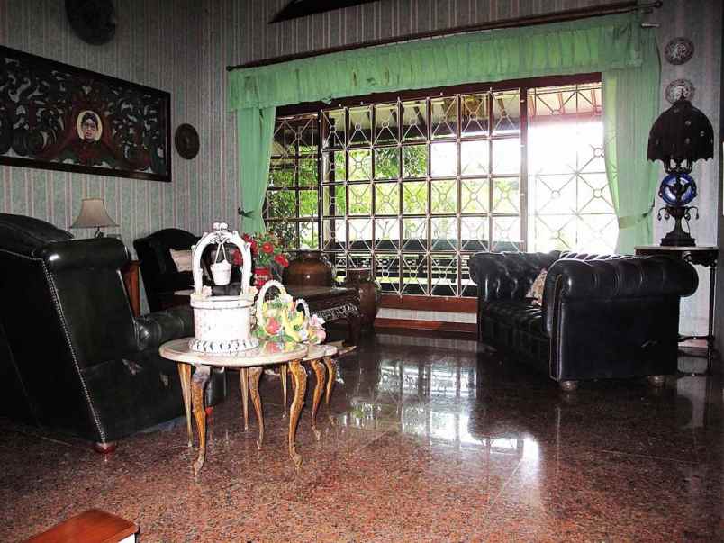 dijual rumah kaveling deplu adam malik