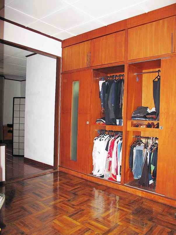 dijual rumah kaveling deplu adam malik