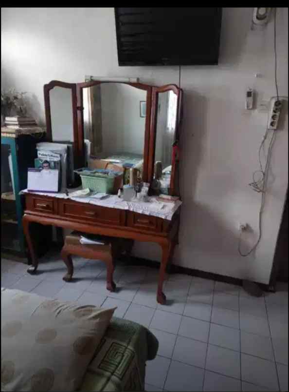 dijual rumah kayu putih rawamangun pulo