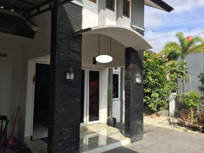 dijual rumah kec buah batu