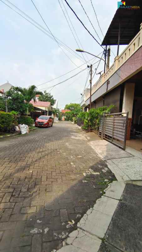 dijual rumah kemang pratama bekasi selatan