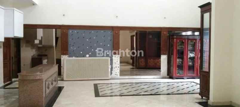 dijual rumah kemang timur mampang