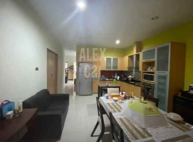 dijual rumah kembangan utara