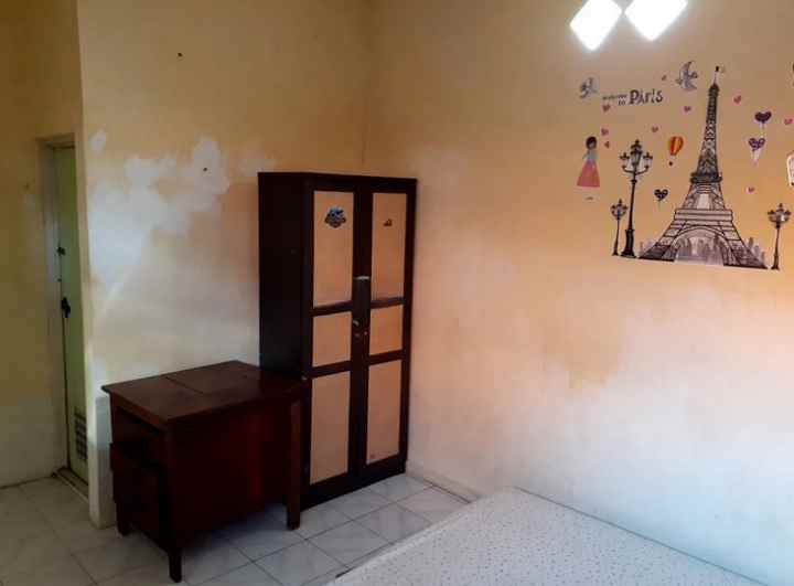 dijual rumah ketintang