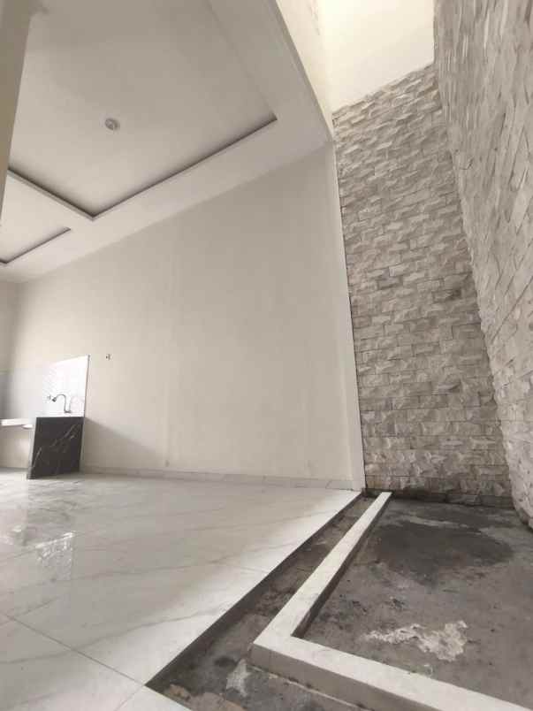 dijual rumah ketintang madya surabaya new