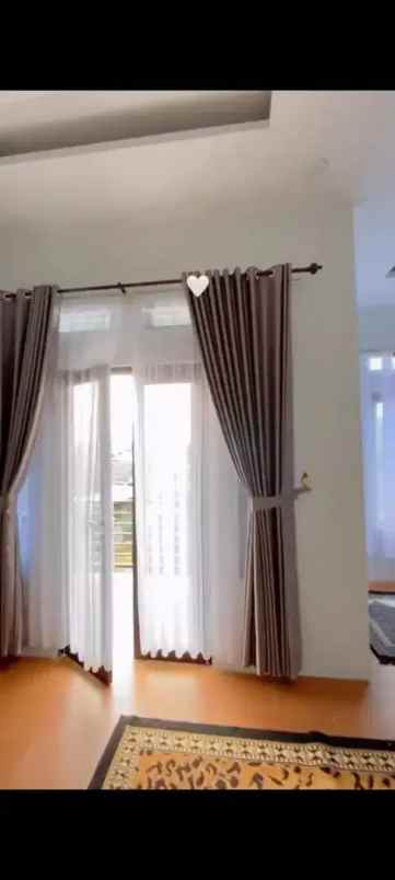 dijual rumah kiaracondong bandung jawa